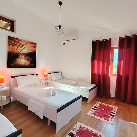 The View And Terrace *