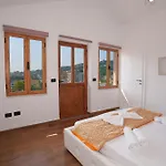 The View And Terrace Villa *