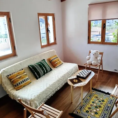 The View And Terrace *